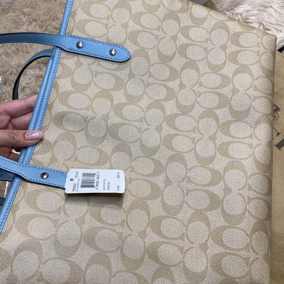 Authentic Coach Bag - Picture 7 of 9